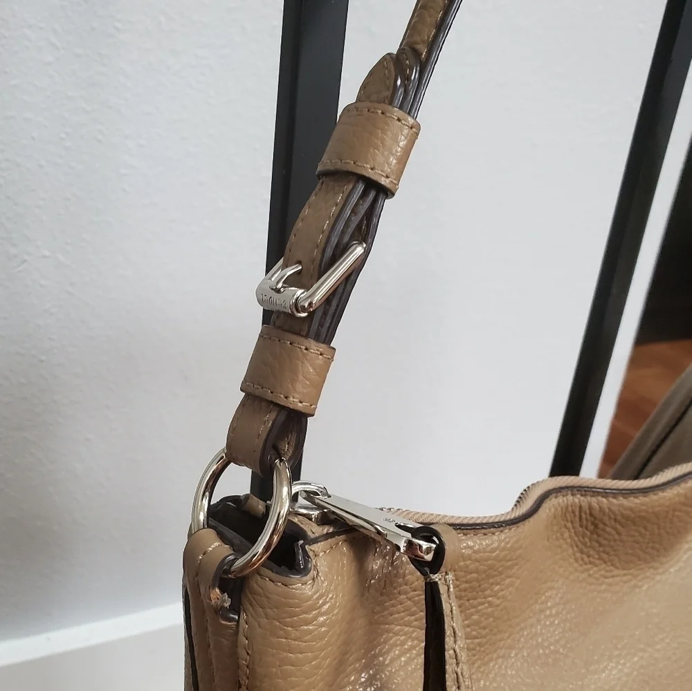 Henri Bendel Nobo hobo bag